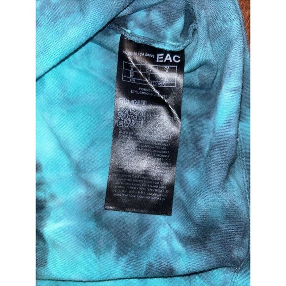 Guess Mens Tie Dye Short Sleeve T-Shirt Aqua with nautical flags Size Small Used - Picture 5 of 7